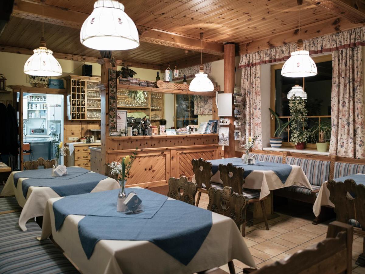 Johnsbach Gasthof - Pension Oedsteinblick מראה חיצוני תמונה