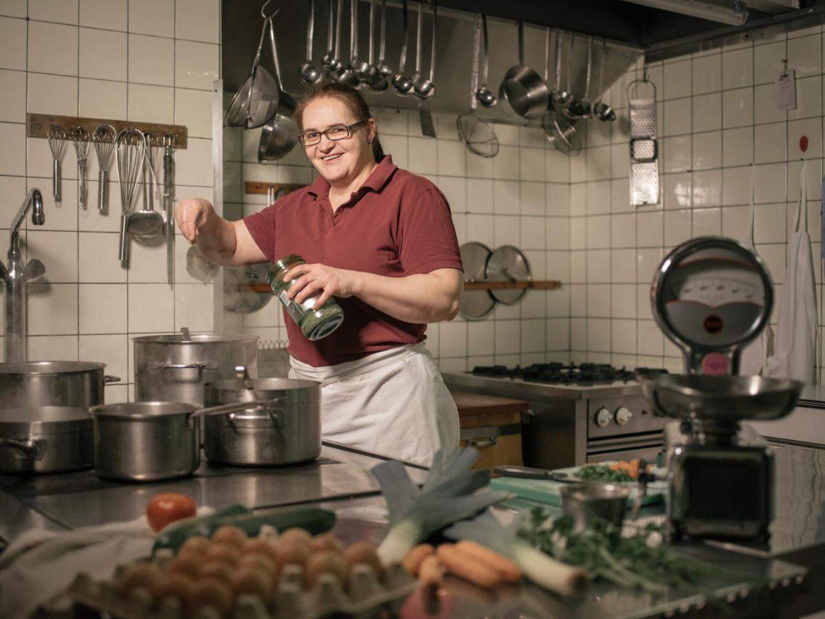 Johnsbach Gasthof - Pension Oedsteinblick מראה חיצוני תמונה