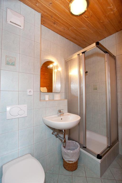 Johnsbach Gasthof - Pension Oedsteinblick חדר תמונה